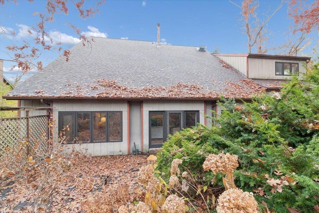 5846 Schumann Drive, Fitchburg, WI 53711