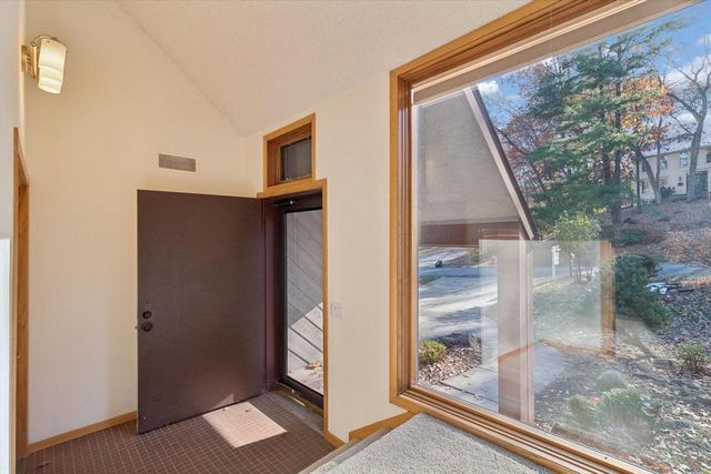 5846 Schumann Drive, Fitchburg, WI 53711