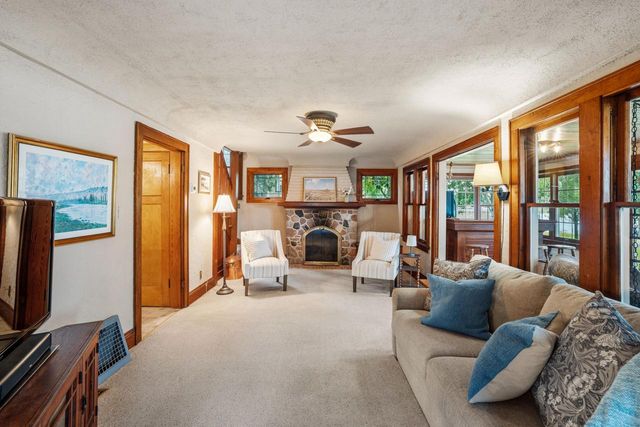 4727 Fontana Beach ROAD, West Bend, WI 53095