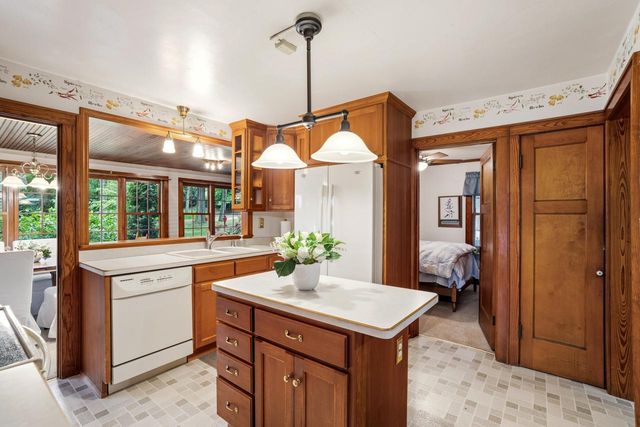 4727 Fontana Beach ROAD, West Bend, WI 53095