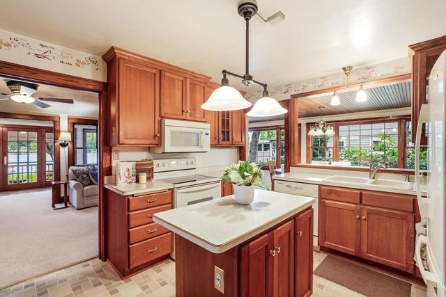 4727 Fontana Beach ROAD, West Bend, WI 53095