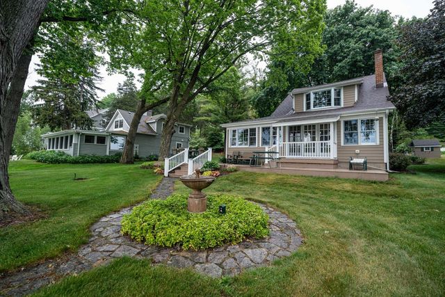 4727 Fontana Beach ROAD, West Bend, WI 53095
