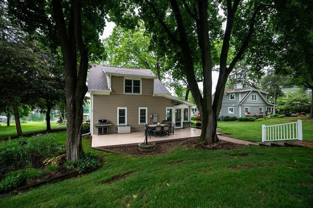 4727 Fontana Beach ROAD, West Bend, WI 53095