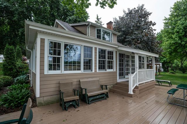 4727 Fontana Beach ROAD, West Bend, WI 53095