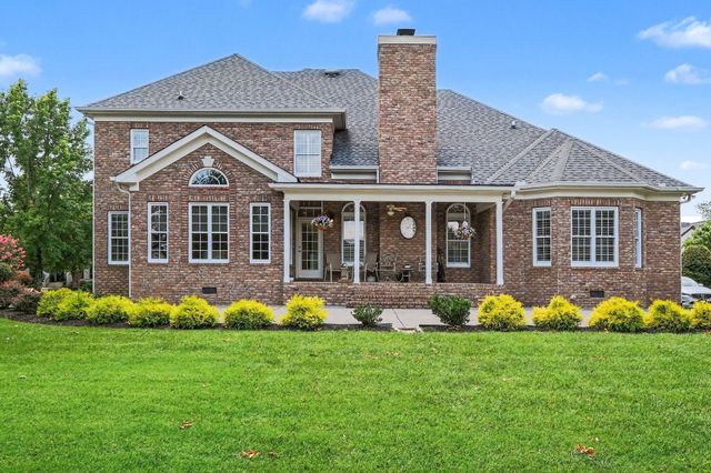 936 Plantation Blvd, Gallatin, TN 37066