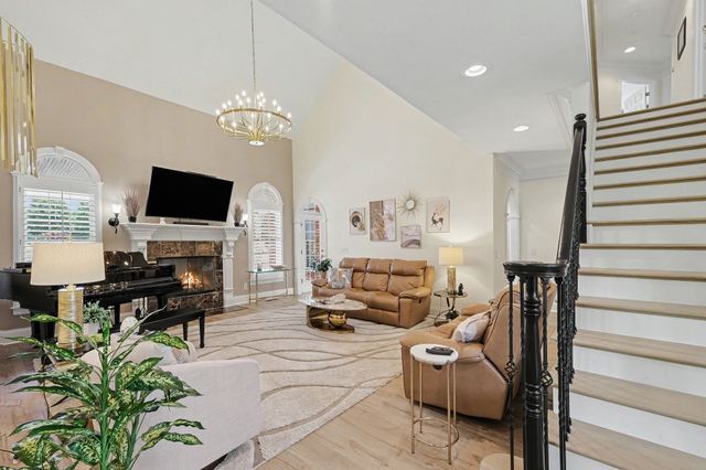 936 Plantation Blvd, Gallatin, TN 37066