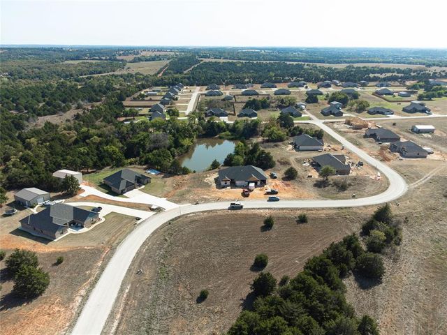 2515 Gallant Fox Terrace, Guthrie, OK 73044