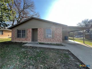 1768 Kuehler Avenue, New Braunfels, TX 78130