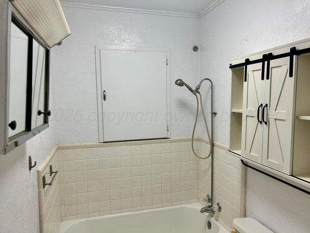 1426 S Main Street, Canadian, TX 79014