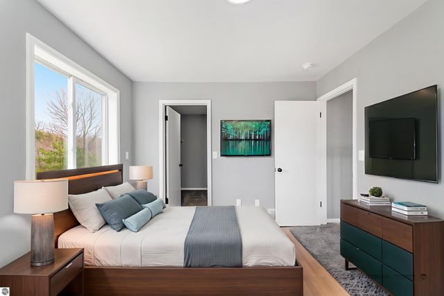 19279 St. Johns Road, Interlochen, MI 49643