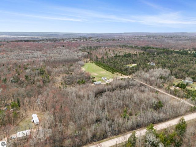 19279 St. Johns Road, Interlochen, MI 49643