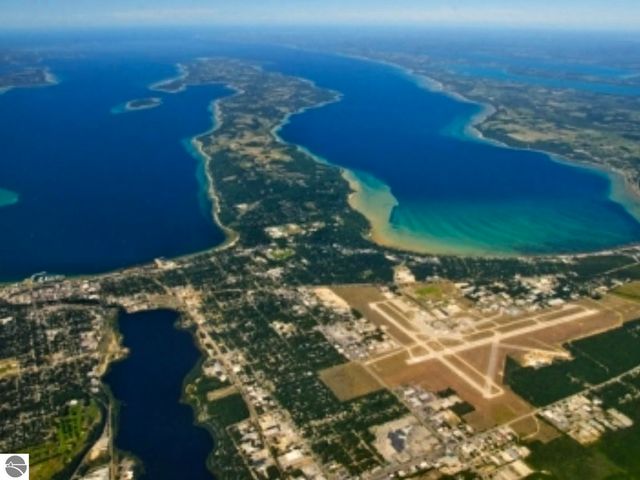 19279 St. Johns Road, Interlochen, MI 49643