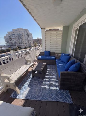133 W Broadway, Long Beach, NY 11561