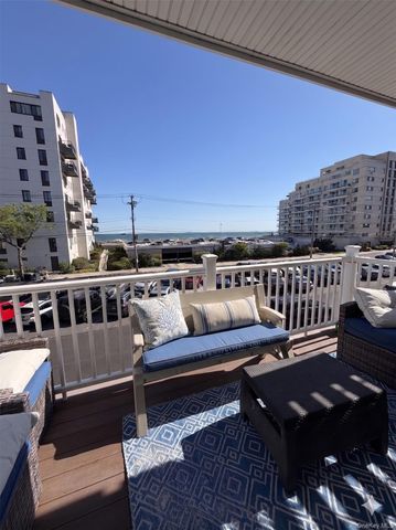 133 W Broadway, Long Beach, NY 11561