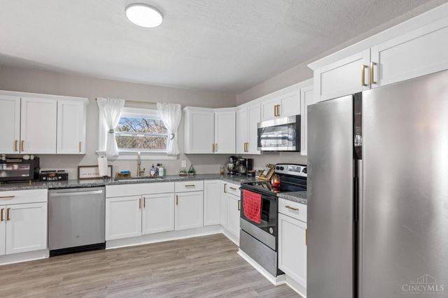 41 N Westview Avenue, Dayton, OH 45403