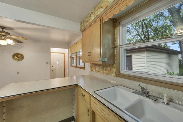 962 COPPENS ROAD, Green Bay, WI 54303