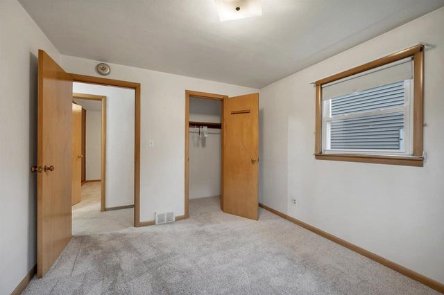 962 COPPENS ROAD, Green Bay, WI 54303