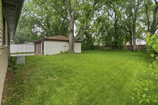 962 COPPENS ROAD, Green Bay, WI 54303
