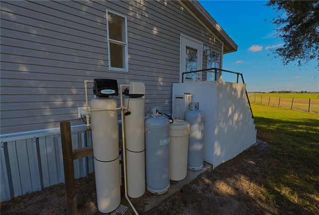 14010 COUNTY LINE ROAD, Myakka City, FL 34251