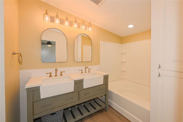 14010 COUNTY LINE ROAD, Myakka City, FL 34251