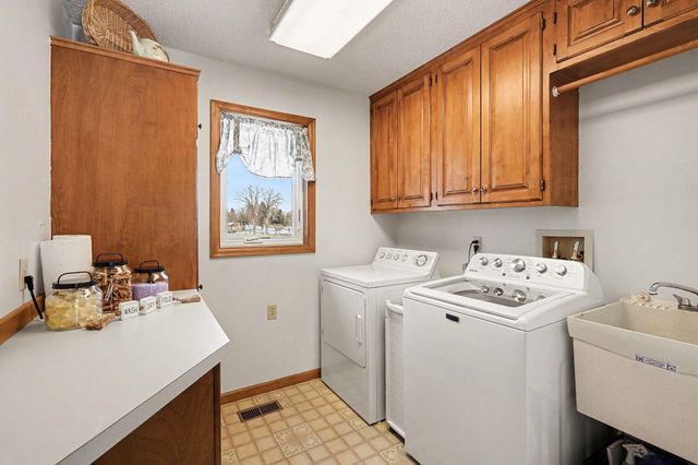 3392 Elm Creek Drive, Hamel, MN 55340