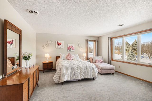 3392 Elm Creek Drive, Hamel, MN 55340