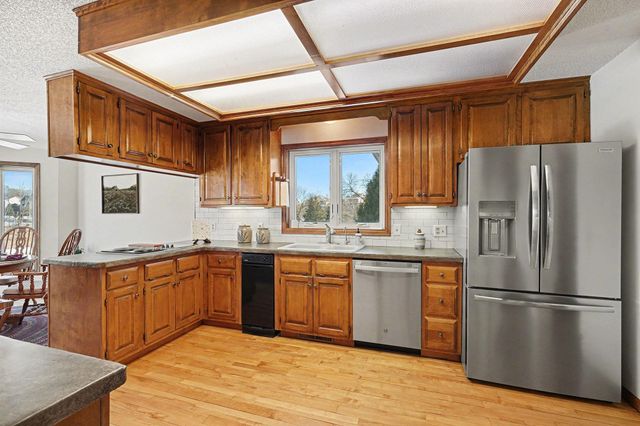 3392 Elm Creek Drive, Hamel, MN 55340