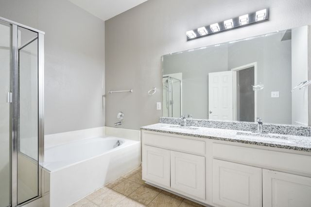 12152 Tacoma Ridge Drive, Fort Worth, TX 76244