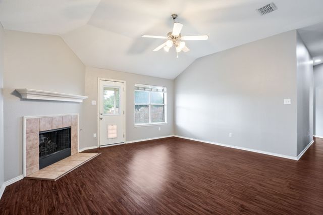 12152 Tacoma Ridge Drive, Fort Worth, TX 76244