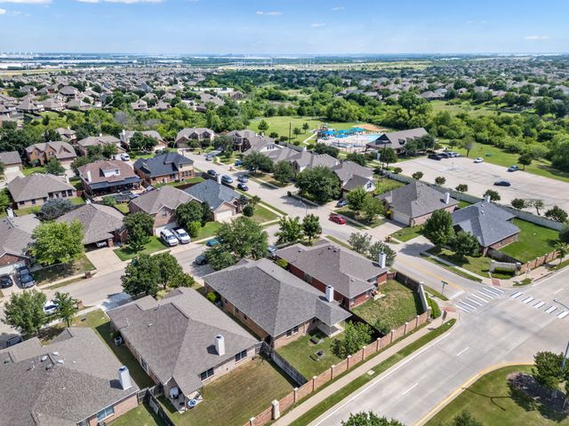 12152 Tacoma Ridge Drive, Fort Worth, TX 76244