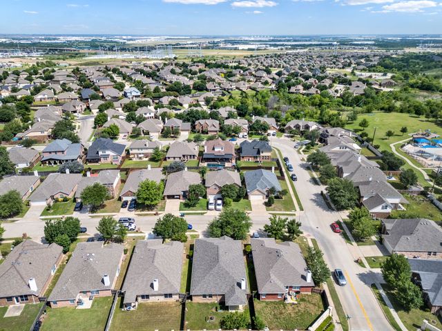 12152 Tacoma Ridge Drive, Fort Worth, TX 76244