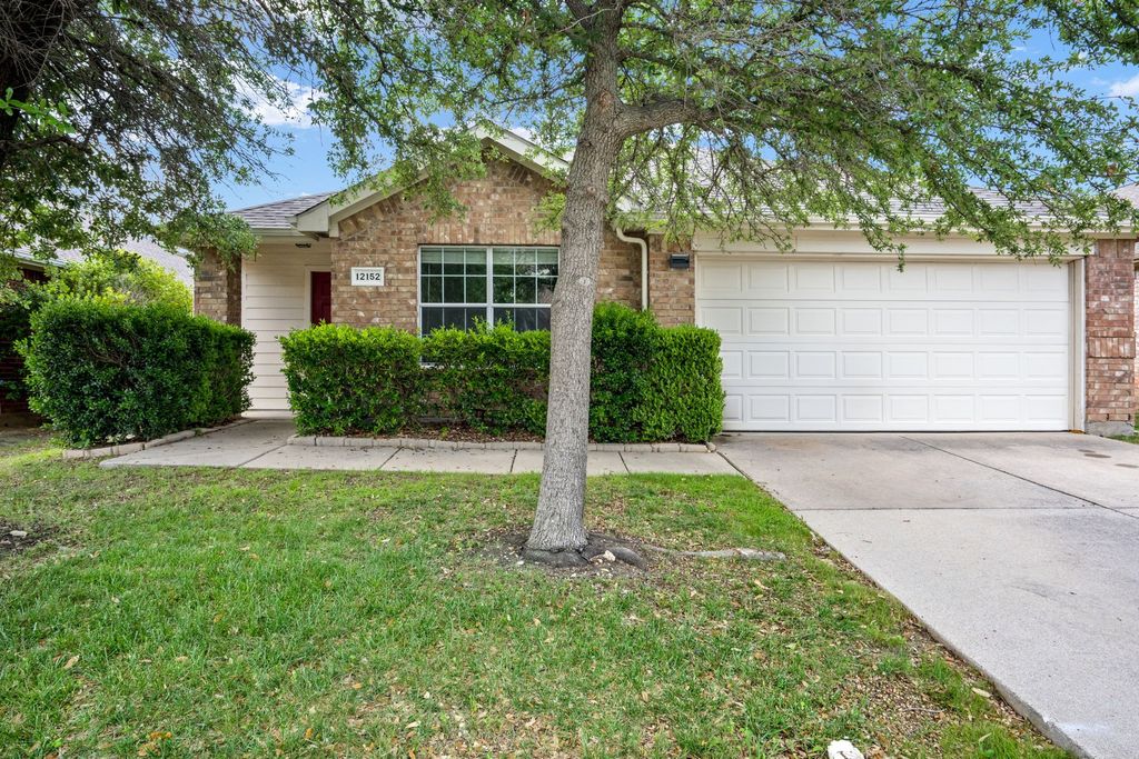 12152 Tacoma Ridge Drive, Fort Worth, TX 76244
