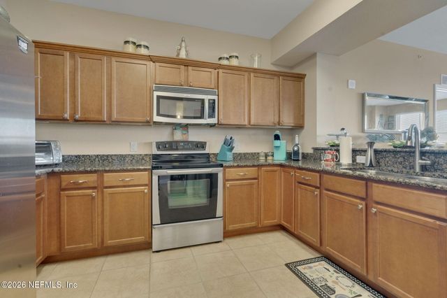2801 RIDGEWOOD Avenue 1015, South Daytona, FL 32119