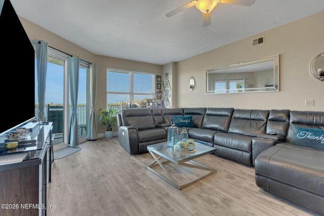 2801 RIDGEWOOD Avenue 1015, South Daytona, FL 32119