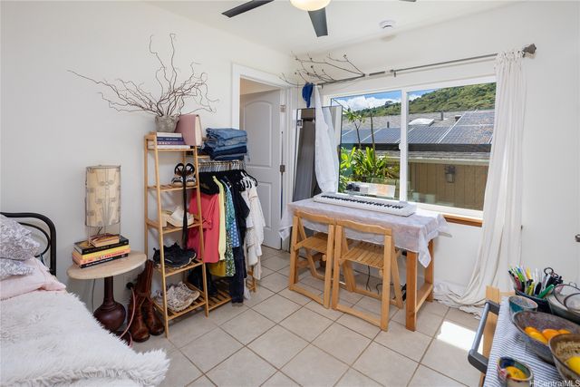 2123 10th Avenue D, Honolulu, HI 96816