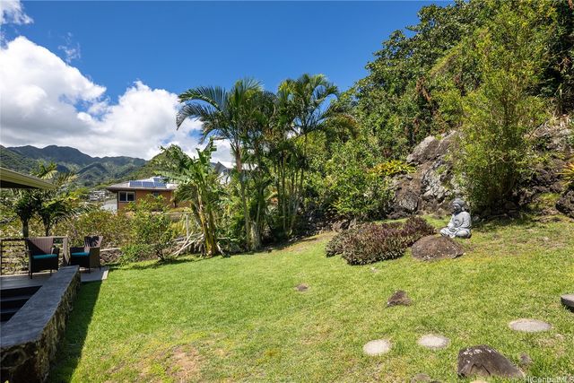 2123 10th Avenue D, Honolulu, HI 96816