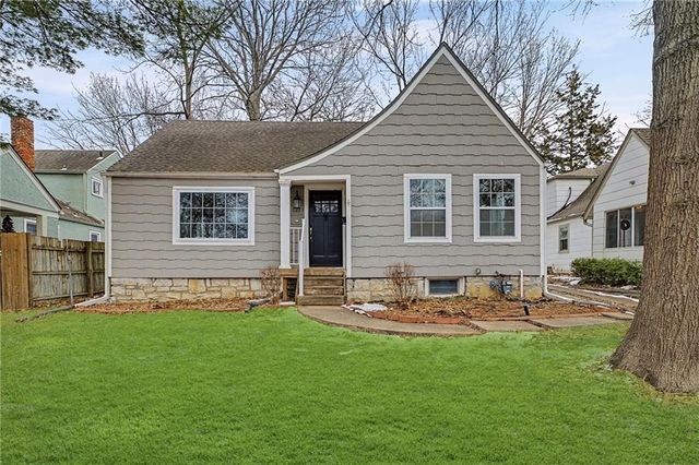 7221 Walnut Street, Kansas City, MO 64114