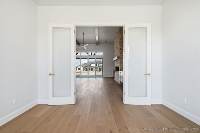 17623 E White Tail Cove, Owasso, OK 74055