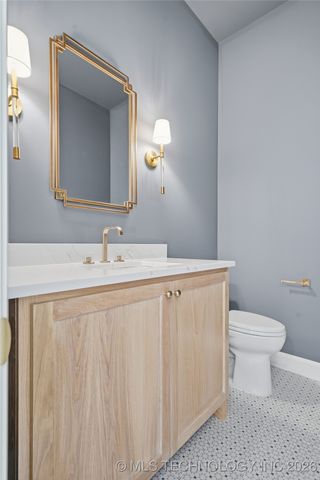 17623 E White Tail Cove, Owasso, OK 74055