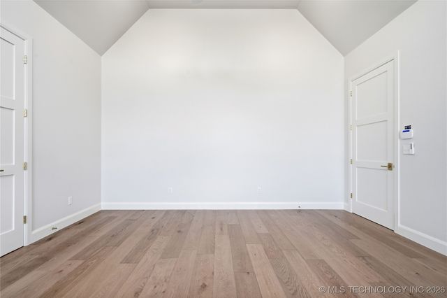 17623 E White Tail Cove, Owasso, OK 74055