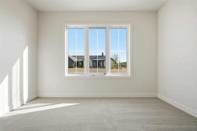 17623 E White Tail Cove, Owasso, OK 74055