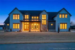17623 E White Tail Cove, Owasso, OK 74055