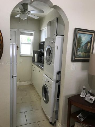 7921 Abbott Ave 4, Miami Beach, FL 33141