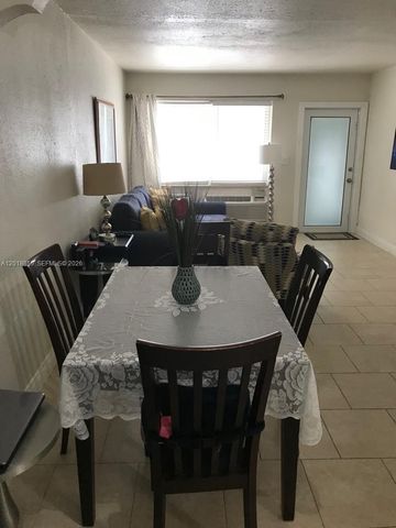 7921 Abbott Ave 4, Miami Beach, FL 33141