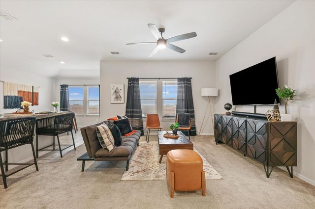 7916 Oaktown Drive, Fort Worth, TX 76131