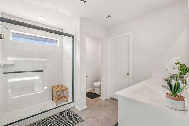 7916 Oaktown Drive, Fort Worth, TX 76131