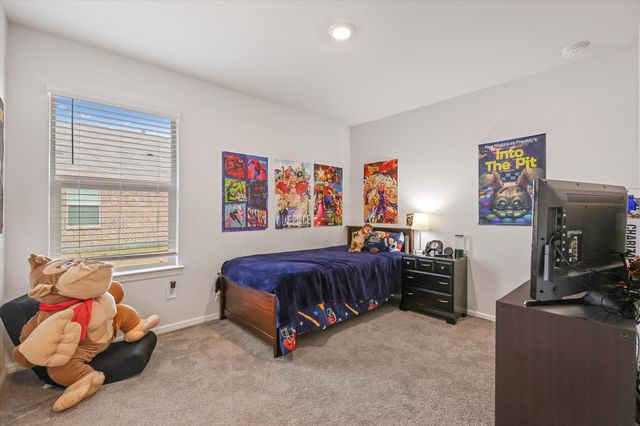 7916 Oaktown Drive, Fort Worth, TX 76131