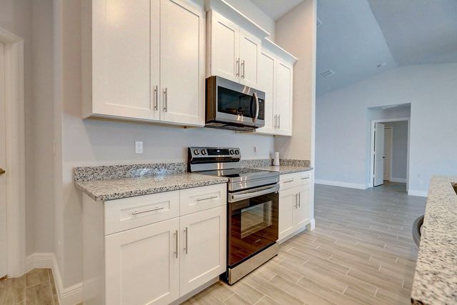 2352 SW Plum Court, Port St. Lucie, Port St Lucie, FL 34953