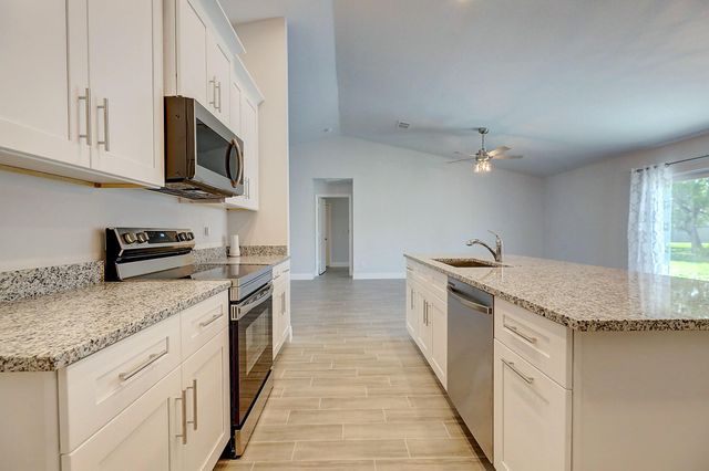 2352 SW Plum Court, Port St. Lucie, Port St Lucie, FL 34953