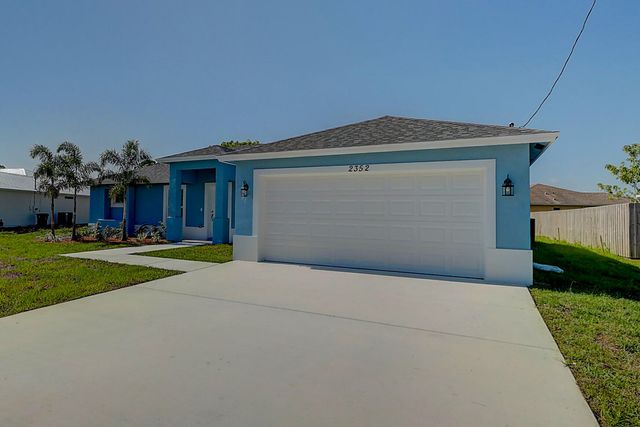 2352 SW Plum Court, Port St. Lucie, Port St Lucie, FL 34953